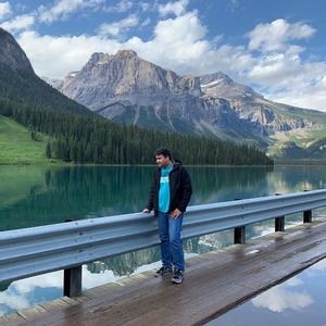 Meet your Posher, Syed